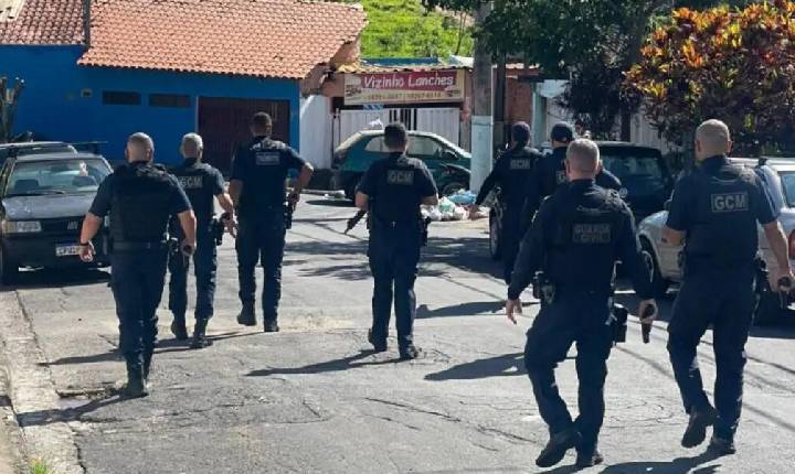 Ação conjunta entre Guardas de Paulínia e Sumaré resulta em prisão e apreensão de drogas