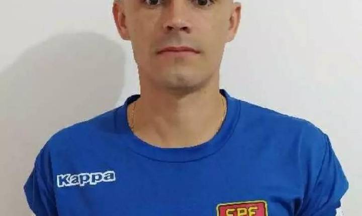 Árbitro é afastado após fazer gesto obsceno para torcedores em jogo do Paulínia FU