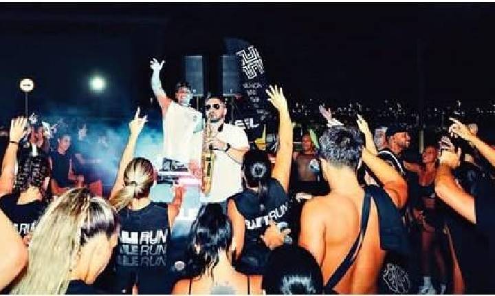 Baile Run em Paulínia tem corrida com paradas para apresentações com saxofonistas e artistas circenses