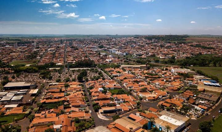 Concurso: Prefeitura de Cosmópolis abre vagas para 36 cargos com salários até R$9.652