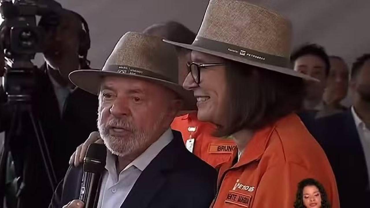 Em cerimônia na Replan, Lula diz que Brasil vende combustível no melhor preço