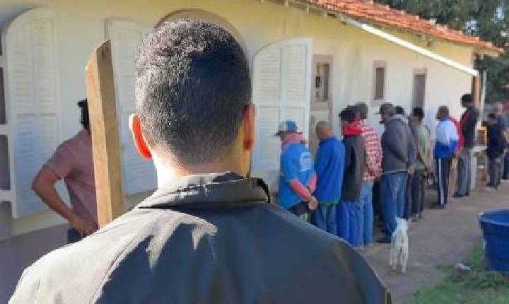 GCM e Polícia Civil fazem operação em abrigo de dependentes químicos