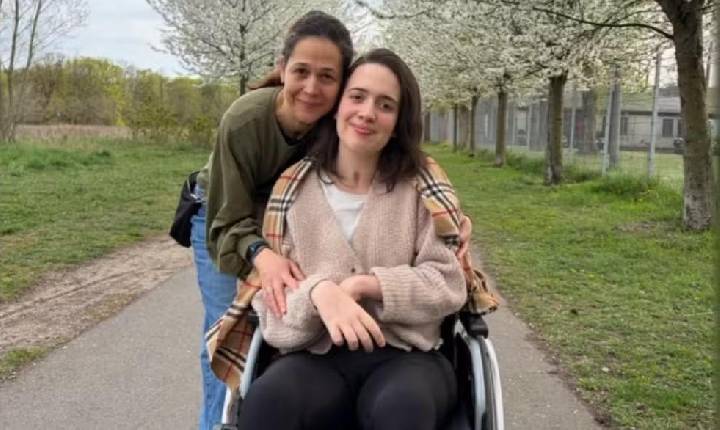 Jovem que ficou 3 meses em coma na Alemanha agradece mãe após volta a Paulínia