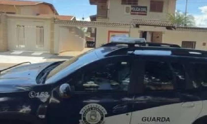 Pastor é detido após invadir igreja e ameaçar esposa em Cosmópolis