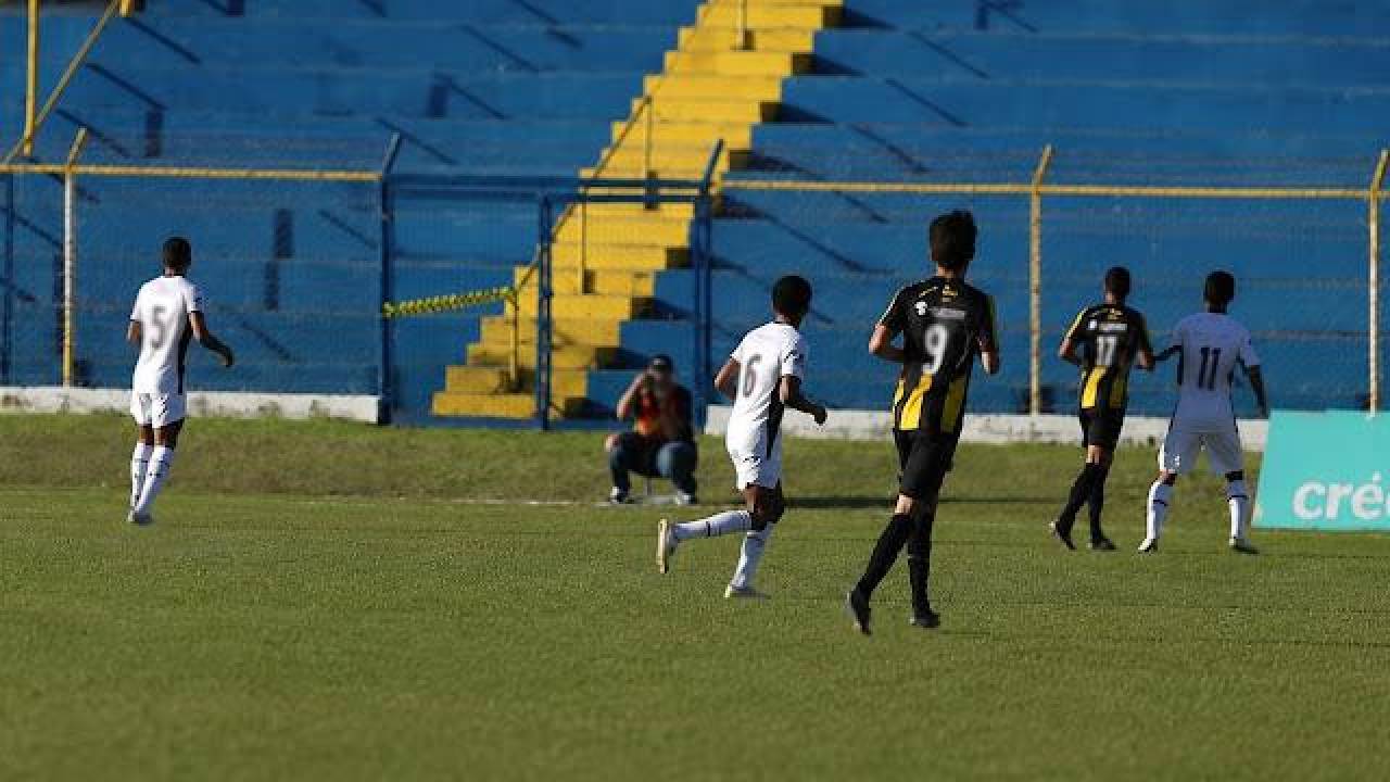 Paulinense vence o São Carlos, fora, na ida das oitavas da Segundona Paulista