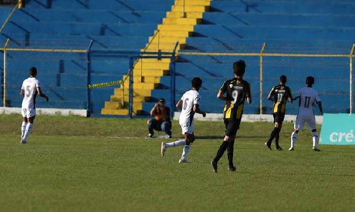 Paulinense vence o São Carlos, fora, na ida das oitavas da Segundona Paulista