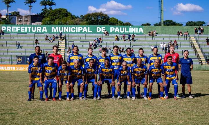 Paulínia bate Paulinense por 2 a 0 na estreia no Paulista da Segunda Divisão