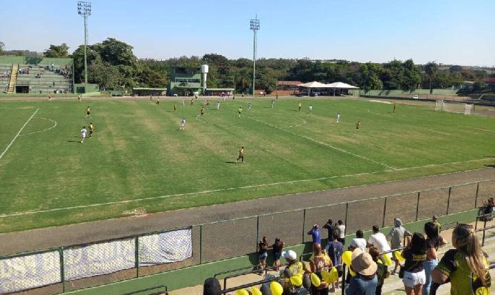 Paulínia FU e Guarulhos jogam hoje no Estádio Luis Perissinotto, em Paulínia