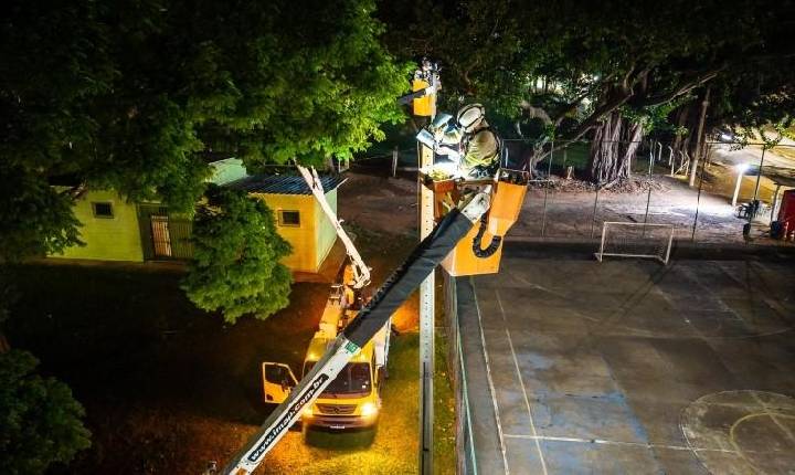 Paulínia inicia força-tarefa na iluminação pública