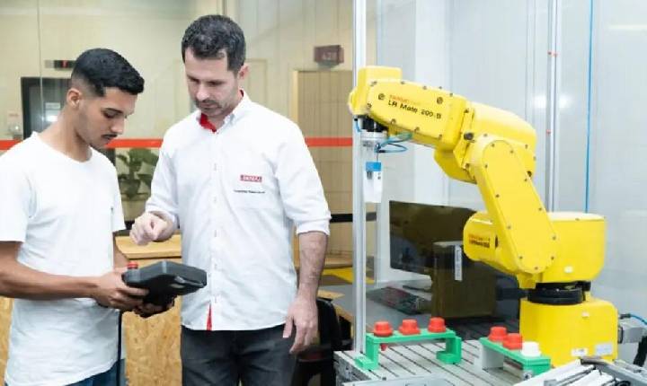 Petrobras abre inscrições para cursos gratuitos com bolsas de até R$ 858 por mês