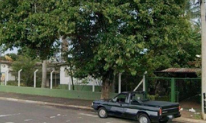 Pitbull invade escola e fere duas crianças em Sumaré