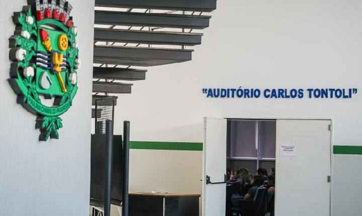 Prefeitura promove palestra sobre altas habilidades e superdotação 