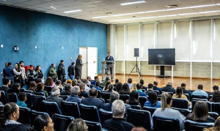 Prefeitura promove reunião nesta 2ª para apresentação oficial do edital para Bolsa Educação 202