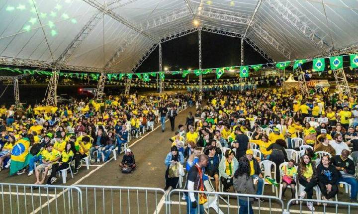Vila da Copa em Paulínia transmite Brasil x Noruega neste domingo (5) com shows