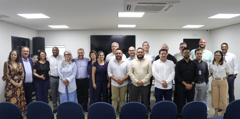 Vereadores Debatem Desafios e Melhorias para a Saúde de Paulínia com Secretário Municipal