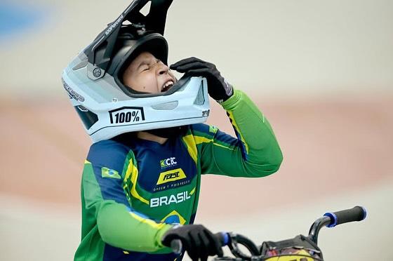 Piloto paulinense de BMX conquista título da Copa Latino-Americana