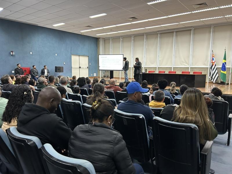 Prefeitura oferece palestras gratuitas sobre a Black Friday para empresarios da cidade