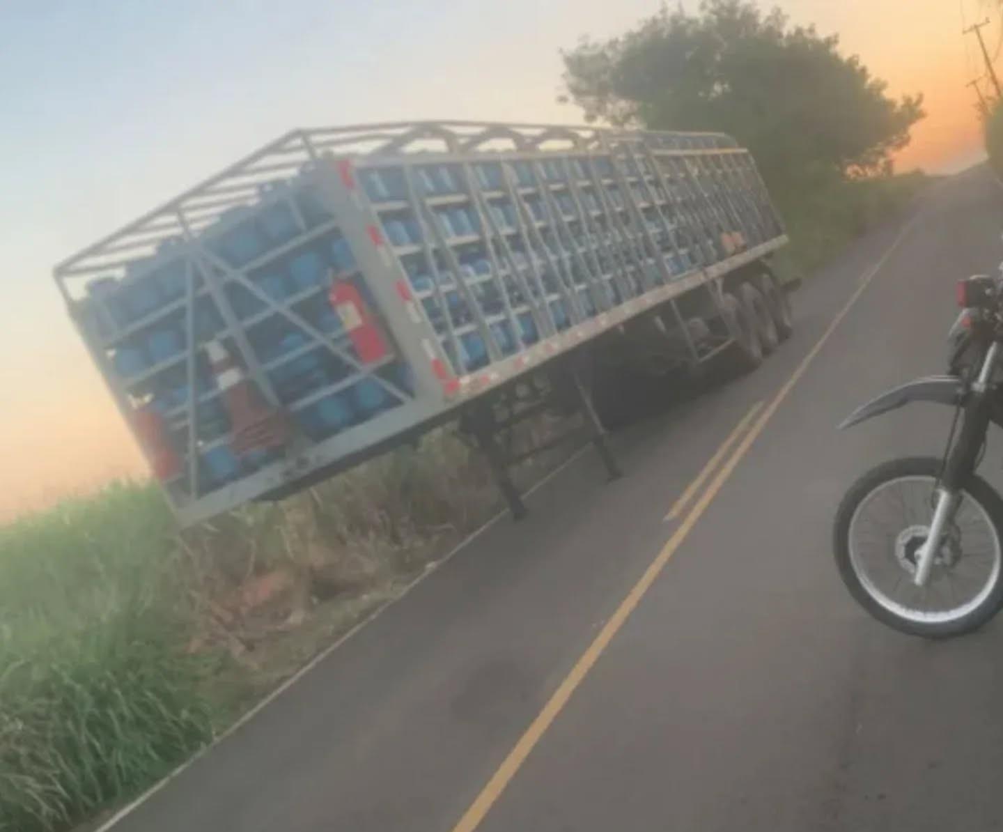 GCM de Cosmópolis recupera carga de GLP roubada em Paulínia