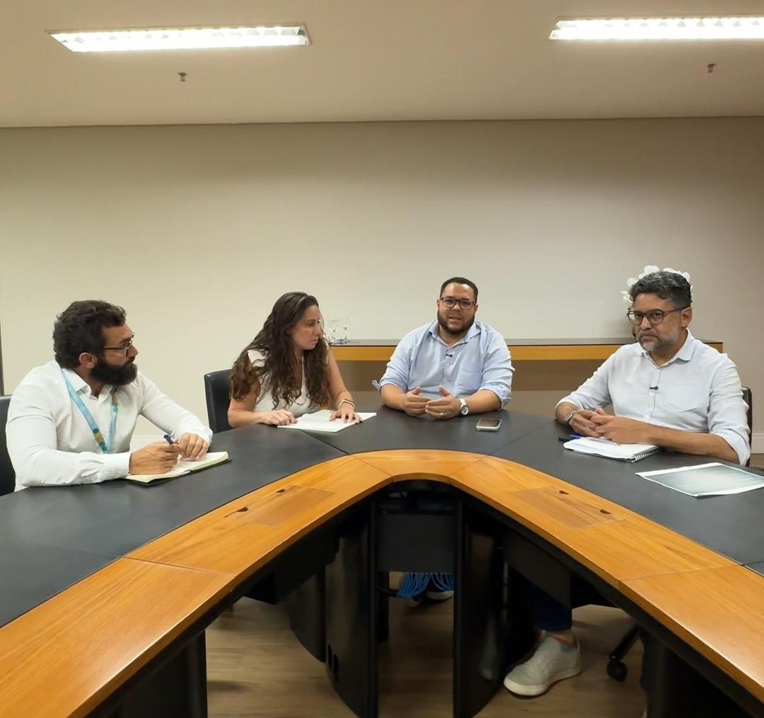 Prefeito se reúne com Sabesp e Governo do Estado para cobrar qualidade da água