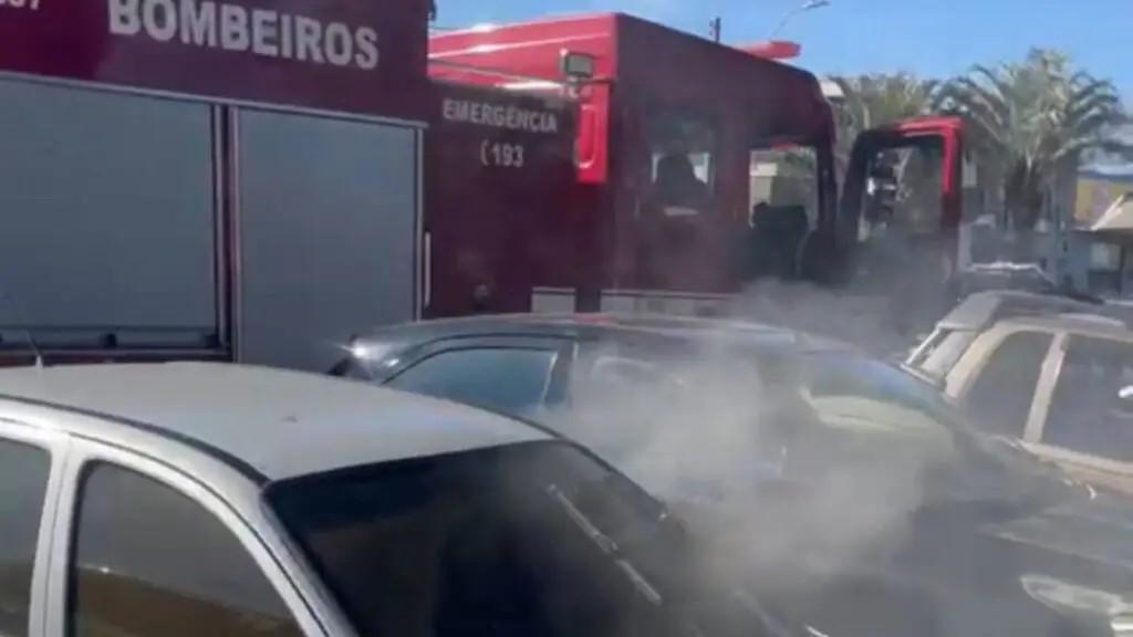 Briga em bar termina com carro incendiado e prisão em Paulínia
