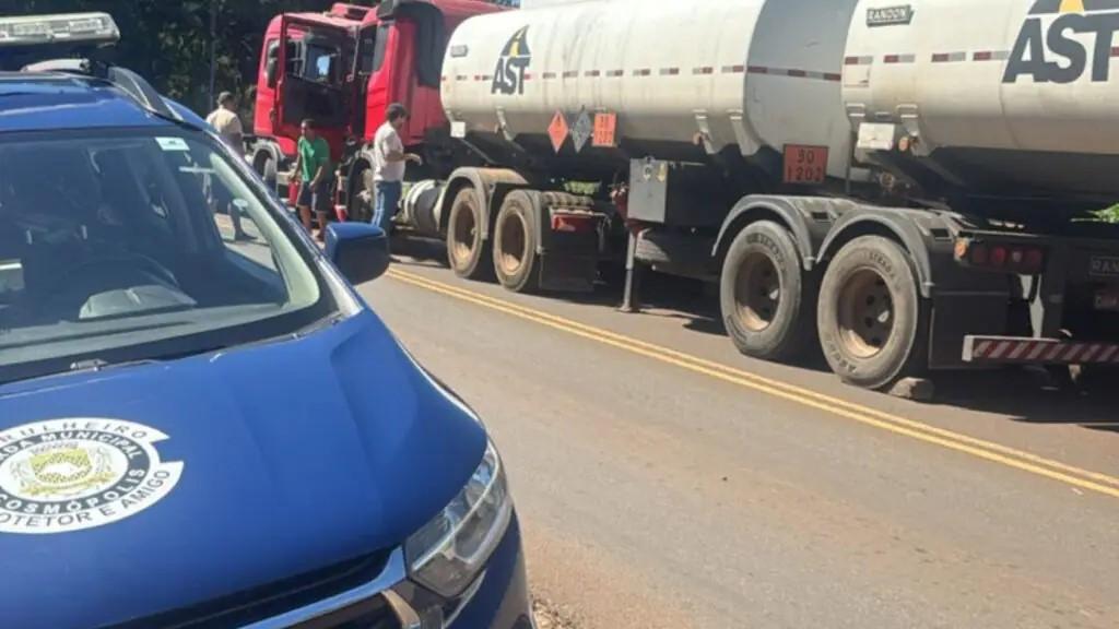 Guarda Municipal recupera bitrem roubado com 45 mil litros de diesel
