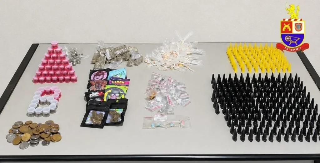 PM prende dois com grande quantidade de drogas durante ação em Cosmópolis