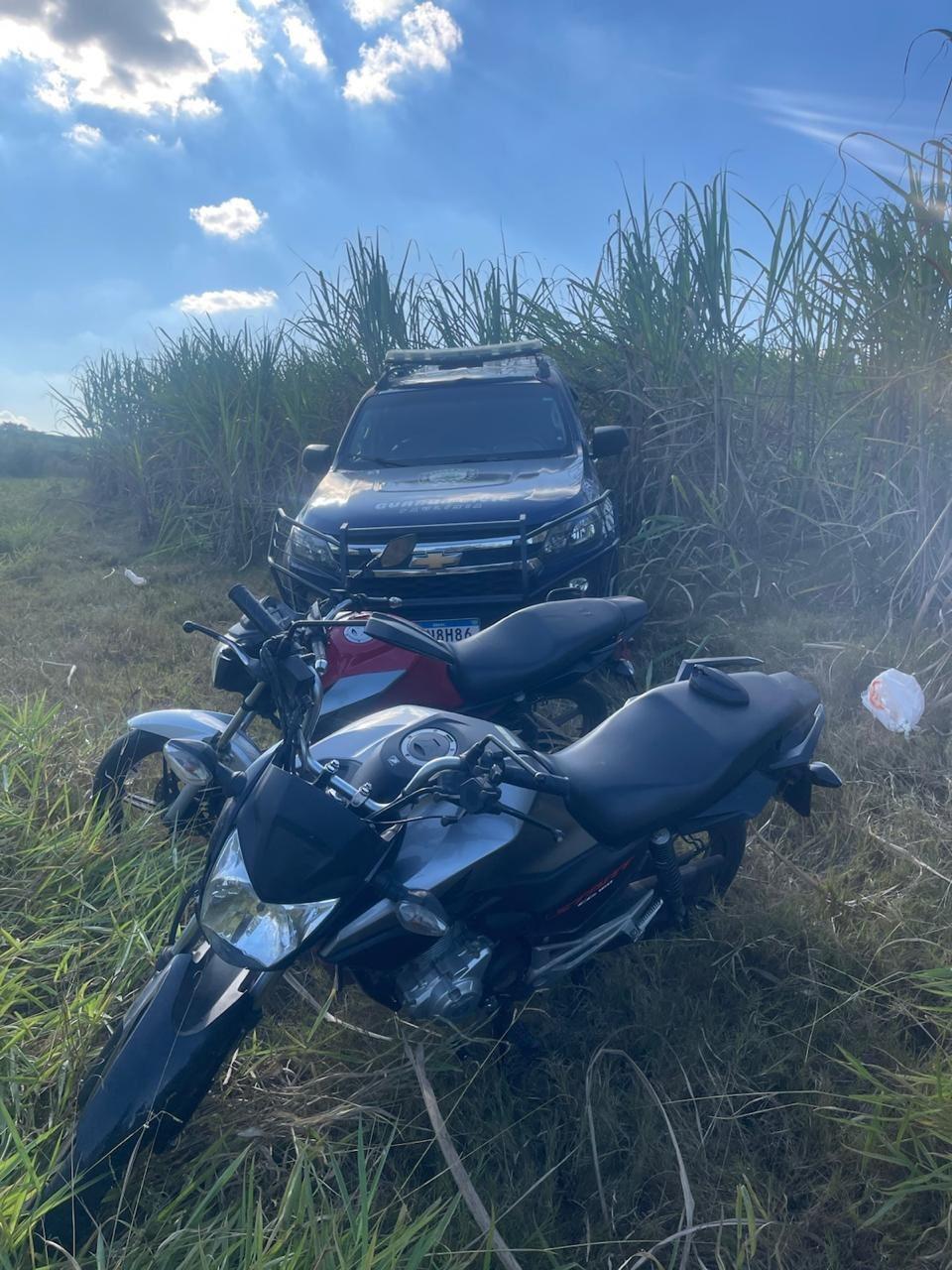 Homem é preso por roubo após ser localizado pela PM em área de mata na divisa de Paulínia