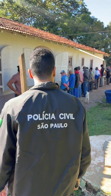 GCM e Polícia Civil fazem operação em abrigo de dependentes químicos