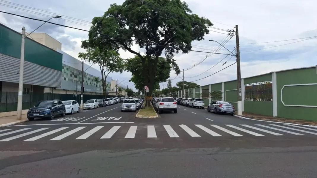 Licenciamento obrigatório começa em julho; veja quando vence o seu veículo