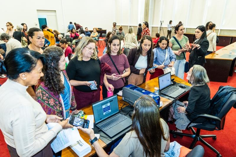 Programa Empreendedor Artesão emite 37 carteiras e incentiva à qualificação do setor
