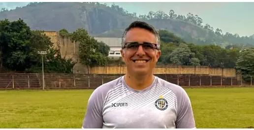 Treinador do São Carlos confia na reação contra o Paulinense