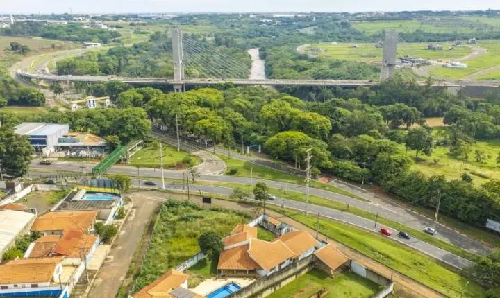 Prefeitura inicia obra para abertura de rotatória no Fontanário
